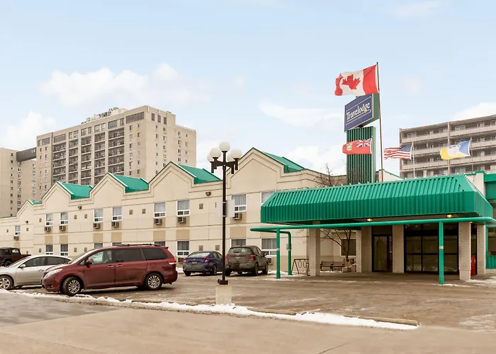 Travelodge By Wyndham Winnipeg East